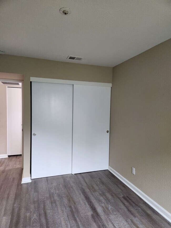 Building Photo - COMING SOON - 2 bedroom, 2 bath condo in Rohnert Park, Sonoma State Students welcome!
