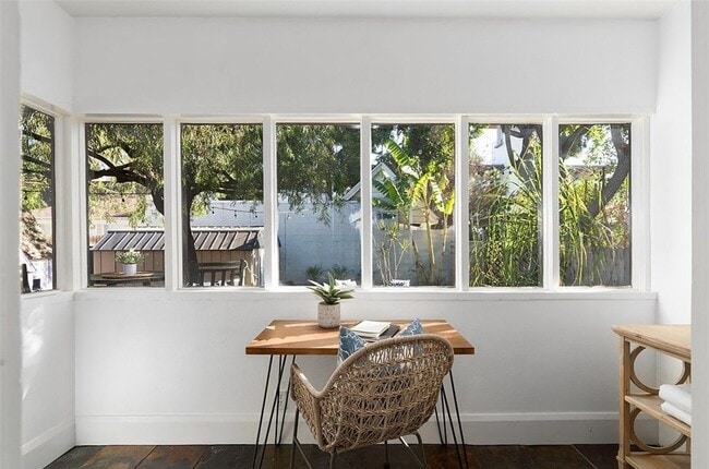 Building Photo - 127 N Grand St