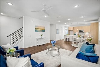 Building Photo - 2624 Metcalfe Rd