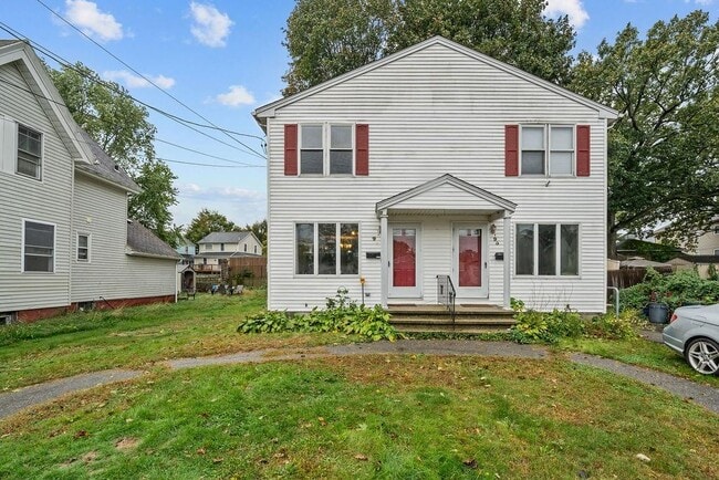 Building Photo - 95 Blanding Ave