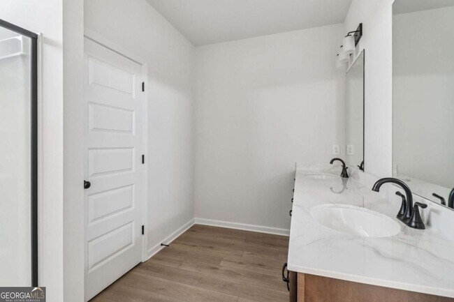 Building Photo - 708 Shetland Trl