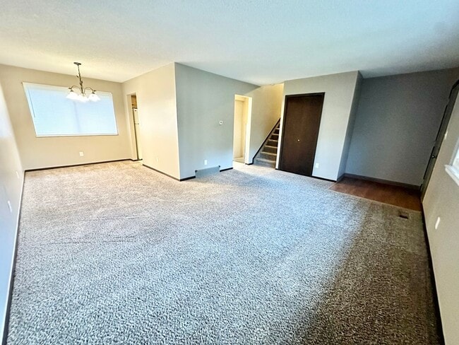 Building Photo - 1907 Leicester Way