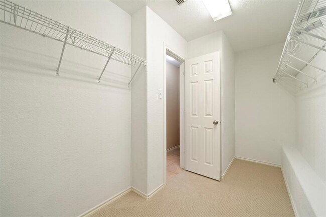 Building Photo - 35 N Star Ridge Cir