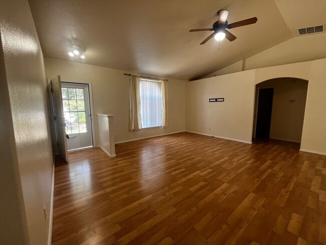 Building Photo - 11283 W Glen Ellyn Dr