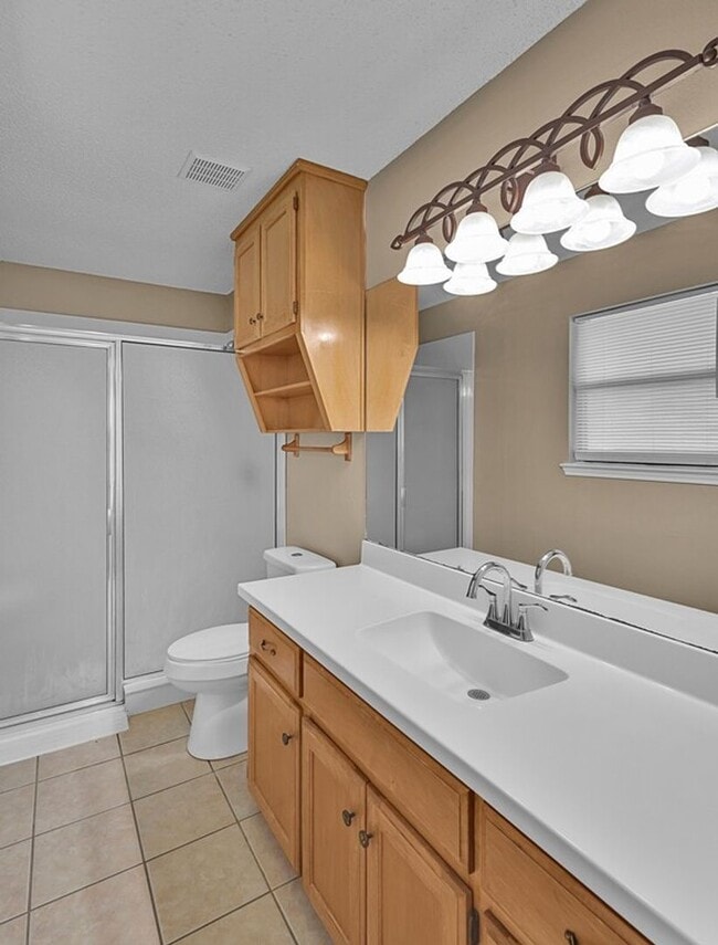 Building Photo - Move-In Ready 3BR Home for Rent in Waco