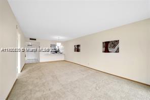 Building Photo - 3150 N Palm Aire Dr