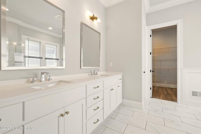 Building Photo - 6218 Mistflower Cir