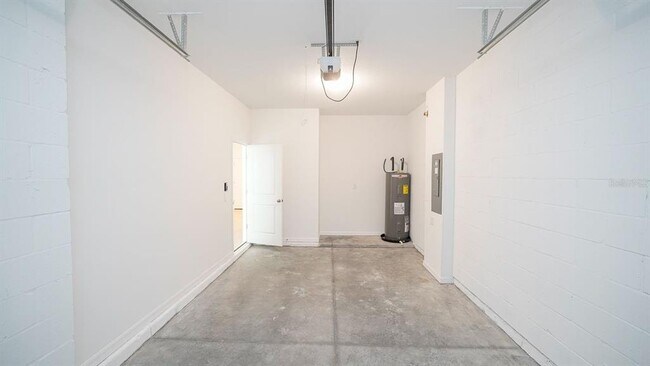Building Photo - 32533 Midsummer Night Ln