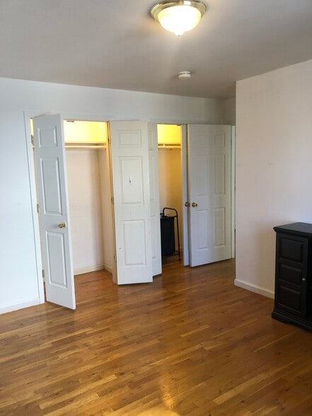 Building Photo - 659 Gramatan Ave