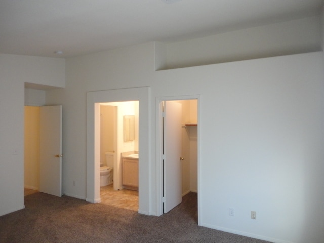 Building Photo - 4014 Dripping Springs Ave