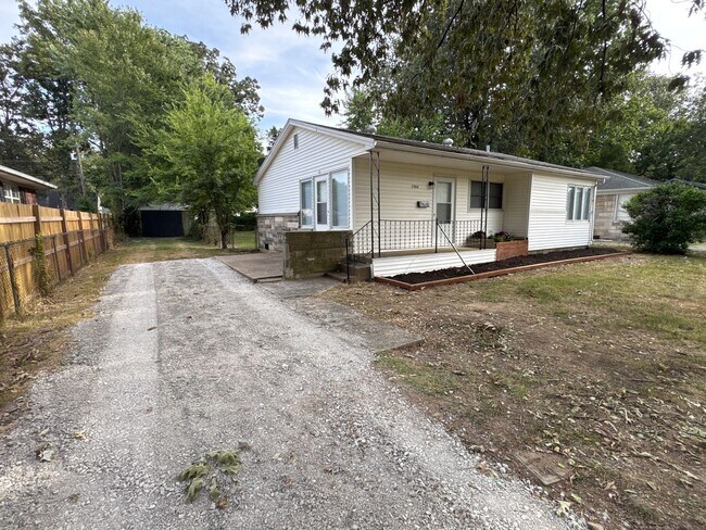 Building Photo - 2708 Trimble St