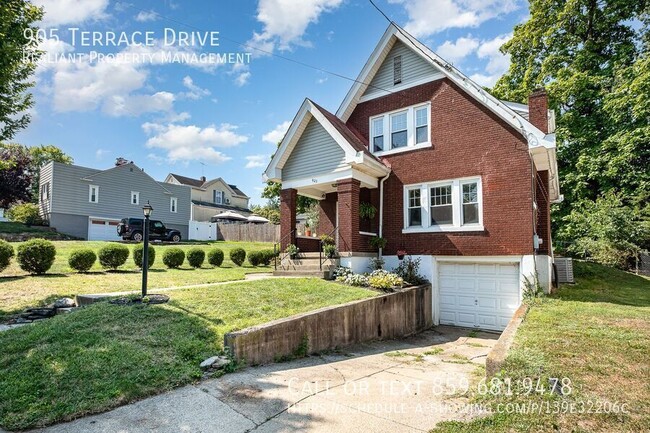 Building Photo - Charming 2 bedroom in the heart of Park Hills