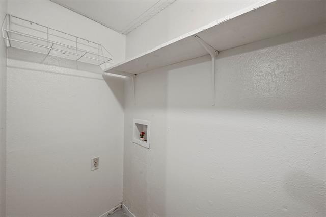 Building Photo - 14800 Enterprise Dr