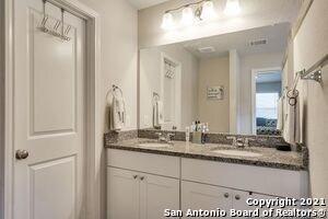 Building Photo - 14815 Berkshire Way