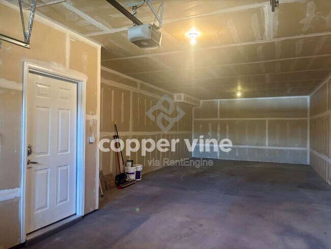 Building Photo - 11374 Xavier Dr