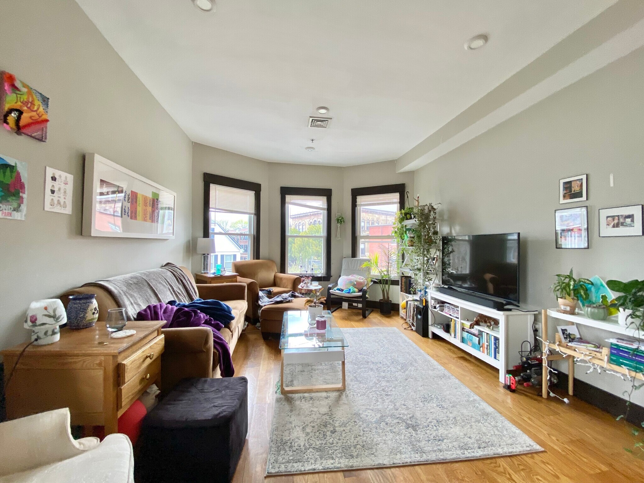 Building Photo - 46 Creighton St