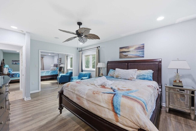 Building Photo - 6 Ibis St