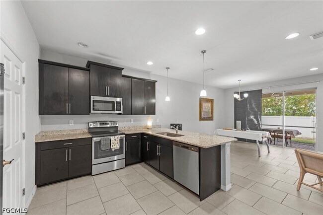 Building Photo - 3768 Tilbor Circle