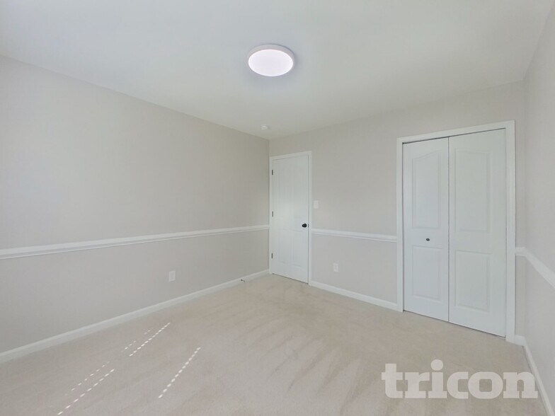 Building Photo - 8219 Belmont Stables Dr