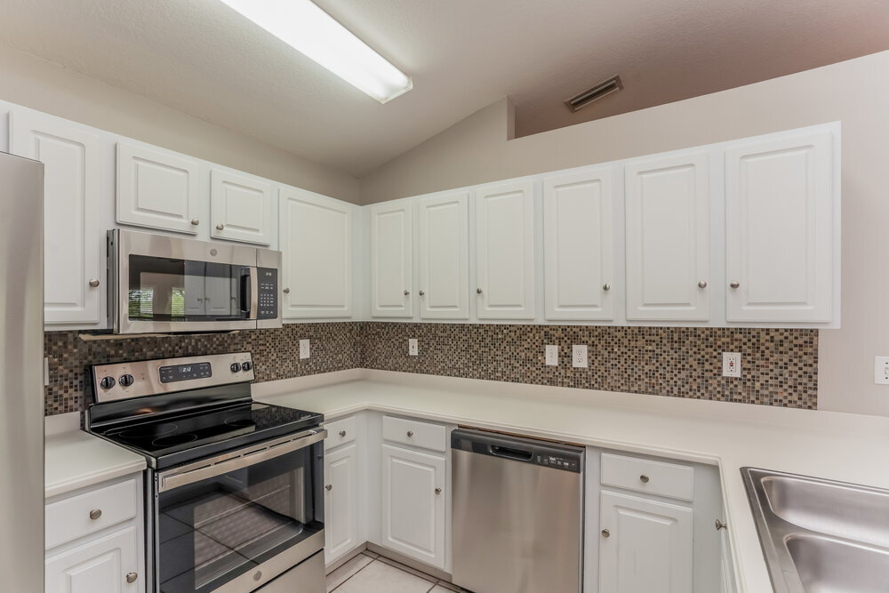 Building Photo - 4040 Kingsfield Dr