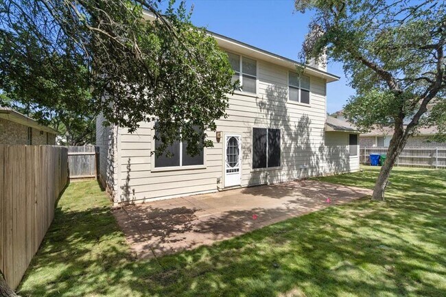Building Photo - 207 Colby Ln