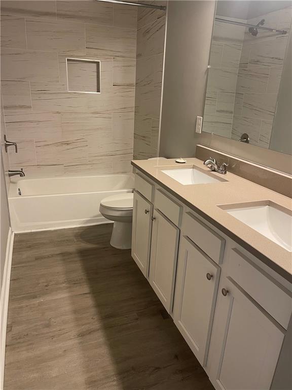 Building Photo - 1155 Lucile Ave SW