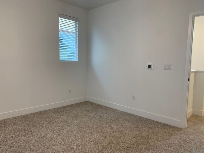 Building Photo - Brand new 3 bedroom home