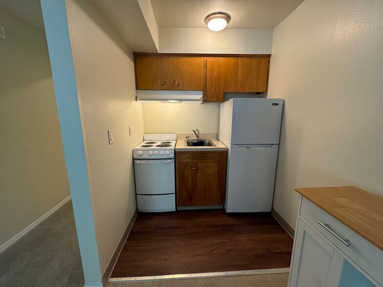Interior Photo - Lake Village and Lakewood Apartments