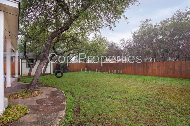 Building Photo - 1306 Alpine Pond