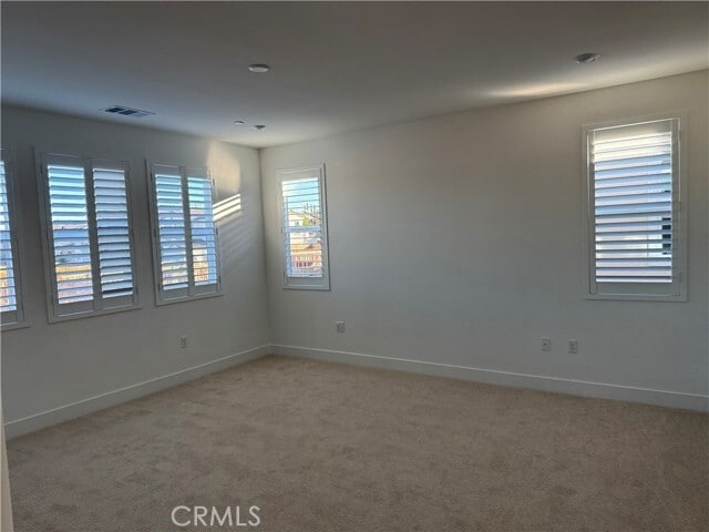 Building Photo - 1204 Hinnen Ave