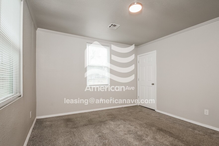 Building Photo - 1623 N Atlanta Ct