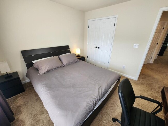 Building Photo - 1836 Rue De Montreal