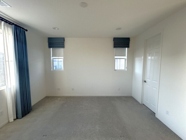 Building Photo - PADDOCK AVE CHINO 91708 (4 BED / 3 BATH)