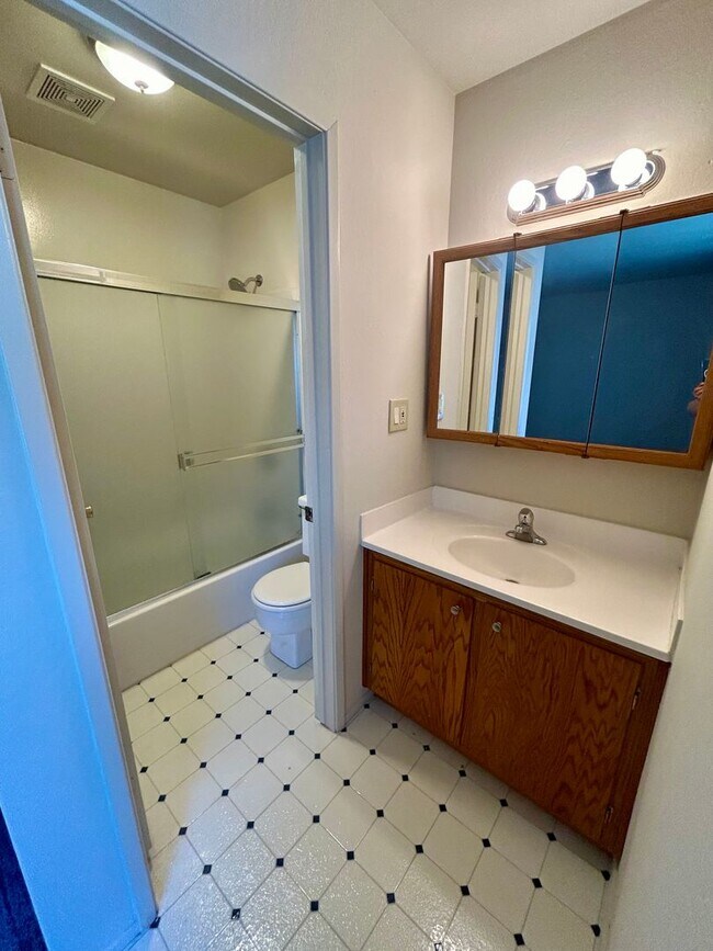 Building Photo - 14205-14211 Doolittle Dr.