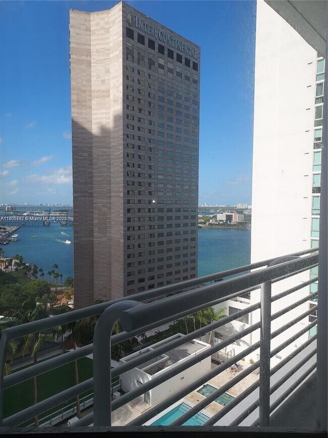 Building Photo - 325 S Biscayne Blvd