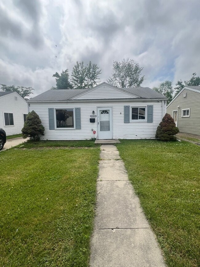 Primary Photo - 28367 Waverly St