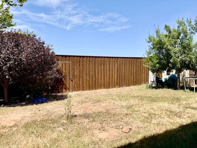 Building Photo - 1409 San Miguel Ct