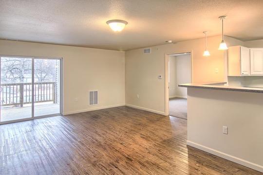 Building Photo - 3212 Brookside Dr