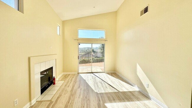 Building Photo - 5751 Galloway Pl