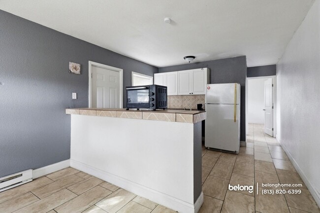 Building Photo - 1504 N Madison Ave