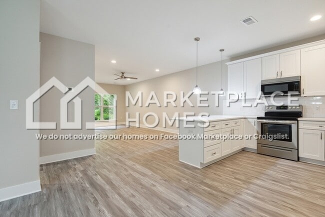 Building Photo - 3413 Durham Ln