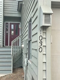 Building Photo - 1030 Marsh Ct Ln