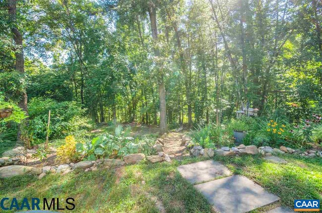 Building Photo - 164 Brookwood Dr