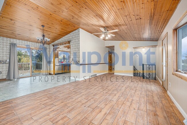 Primary Photo - 4340 Brown Rd