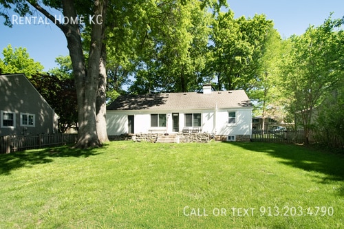 Building Photo - 2515 W 90th St