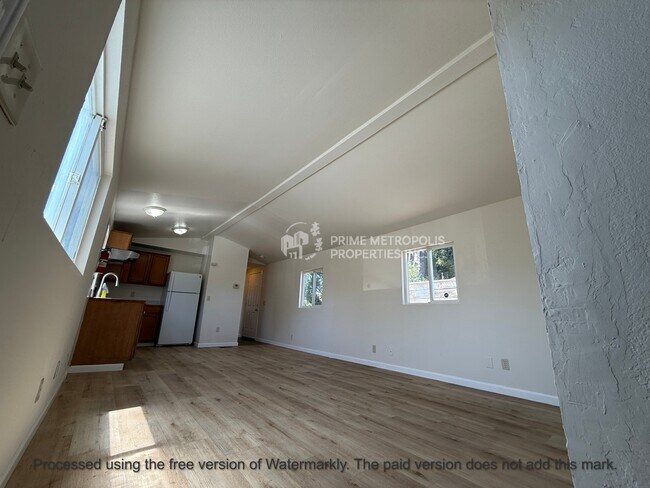 Building Photo - 1449 71st Ave