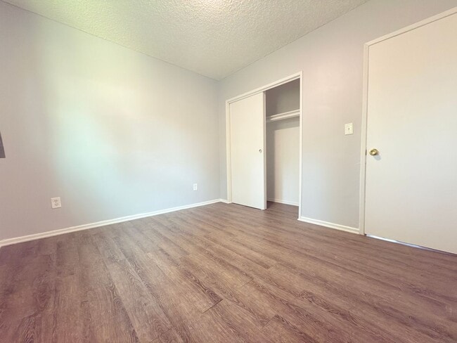 Building Photo - 9630 Wilbur Ave