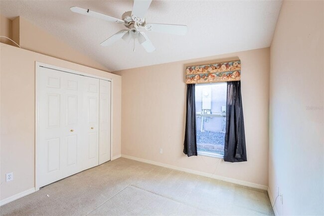 Building Photo - 497 Pickfair Terrace