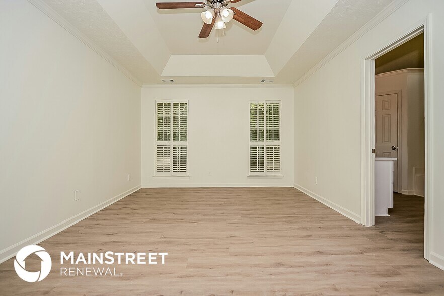 Building Photo - 9551 Ashley Oaks Dr