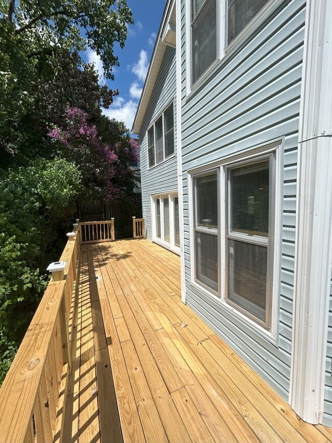 Building Photo - Beautiful Two Story Home With View